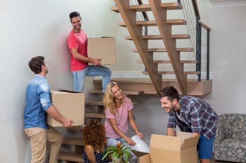 Local man and van service for home moves in Balham