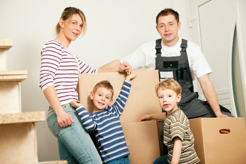 Commercial moving van support for Balham businesses